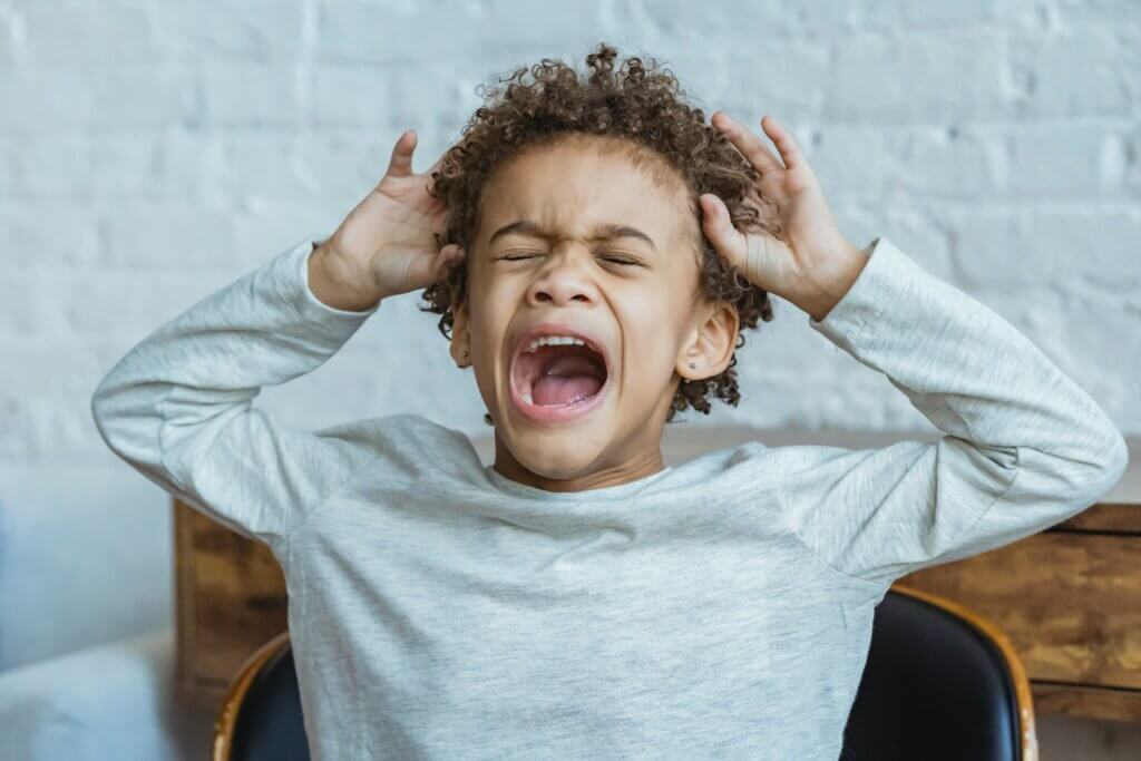 How to stop temper tantrums
